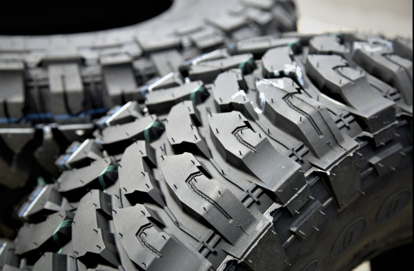 COMFORSERCF3000V5-1.png 245/70R16LT 10PR 118/115Q CF3000 COMFORSER