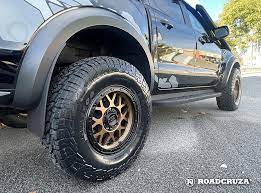 255/70R16 111T RA1100 ROADCRUZA