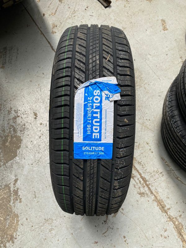 215/60R17 96H SOLITUDE TRANSMATE