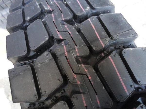 1100R20 18PR TR690 TRIANGLE